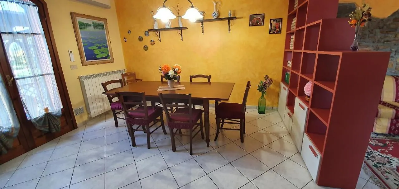 Apartment Appartamento Colle Mezzano Cecina