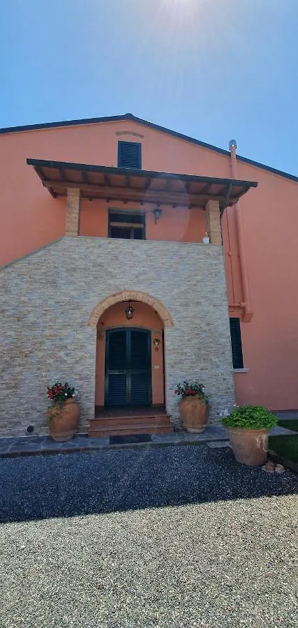 Apartment Appartamento Colle Mezzano Cecina