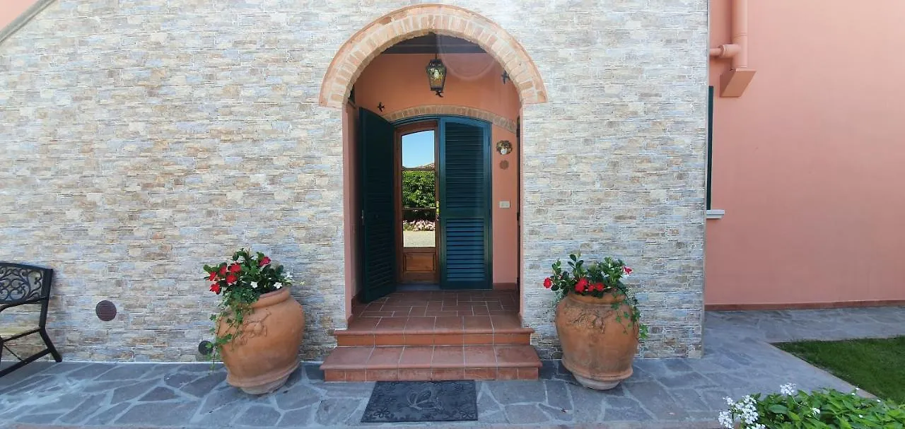 Apartment Appartamento Colle Mezzano Cecina  Italy